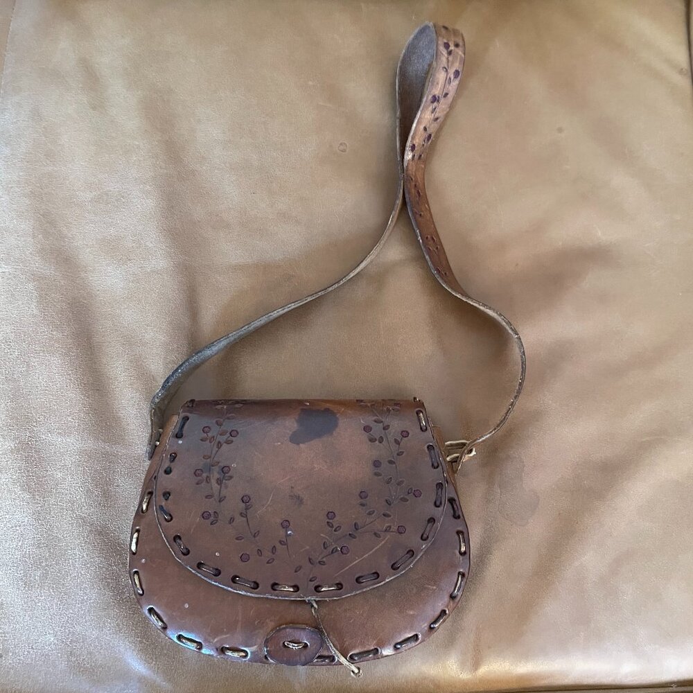 70s style embossed leather bag